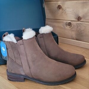Winter ankle boots